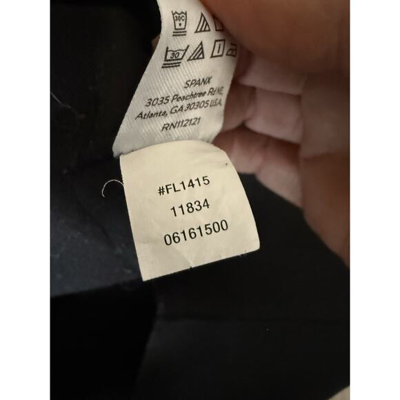 Spanx Essential Leggings Womens Medium Capris Black High Waisted Legging FL1415 - Picture 8 of 8